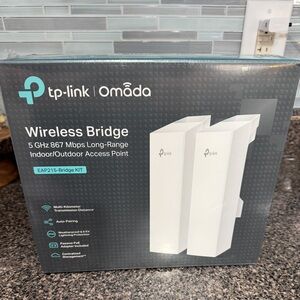 TP-Link Omada Wireless Bridge - White.  NEW!!!